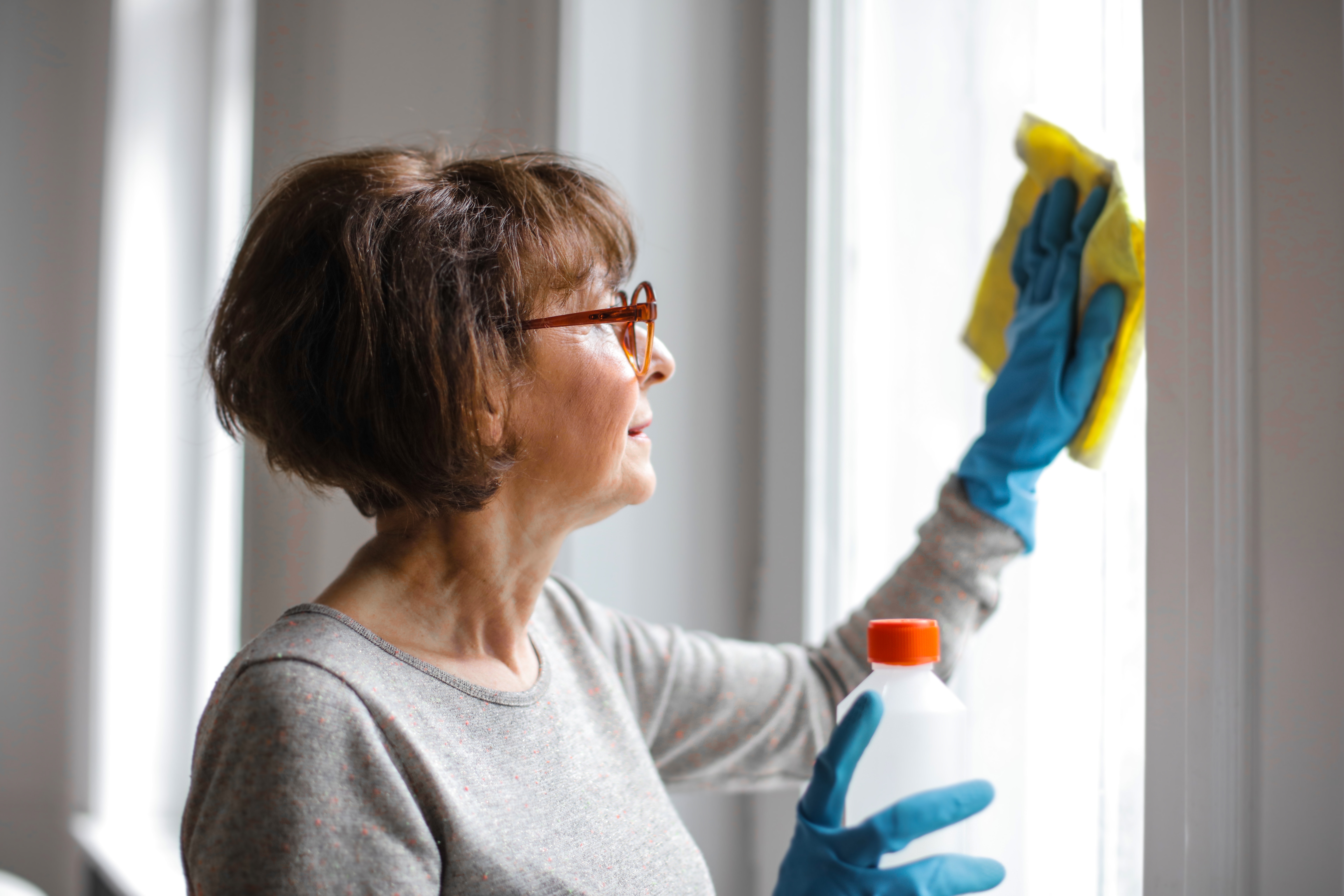 cleaning with loved ones - acorn stairlifts za